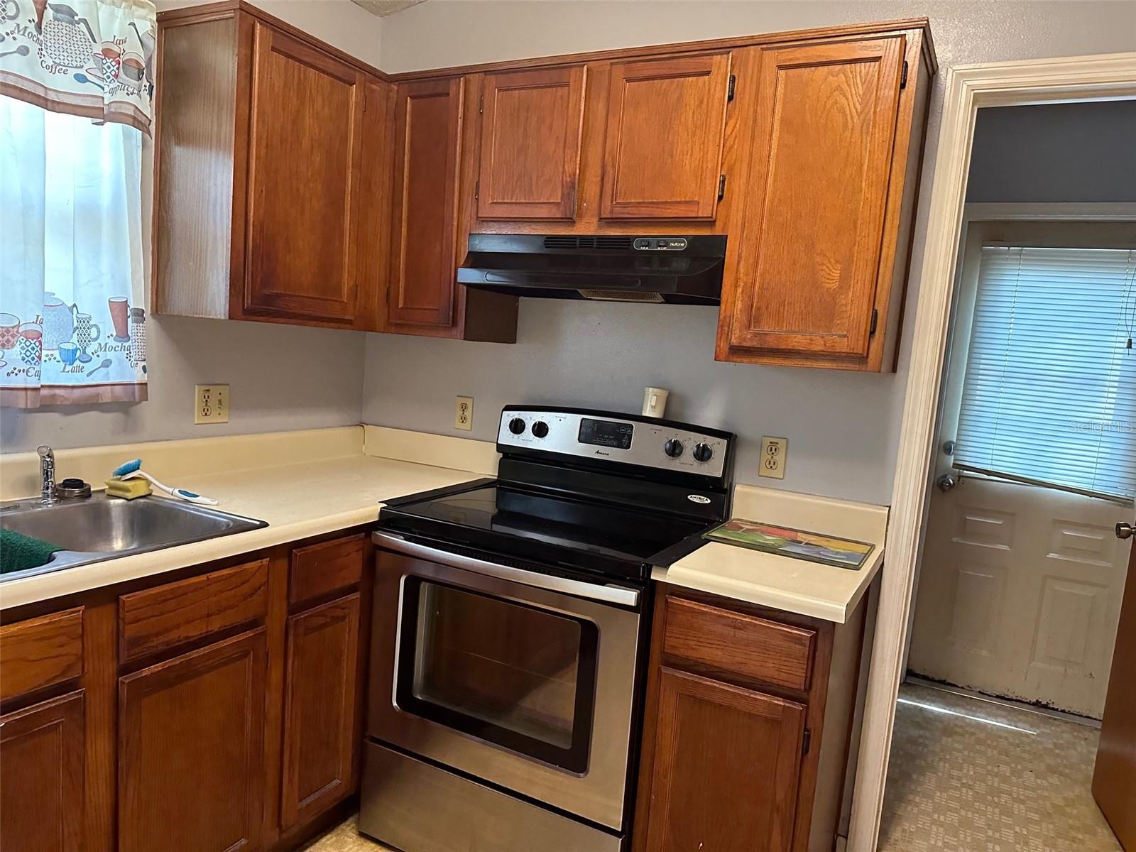 12720 JAN ST, SAN ANTONIO, FL, 33576