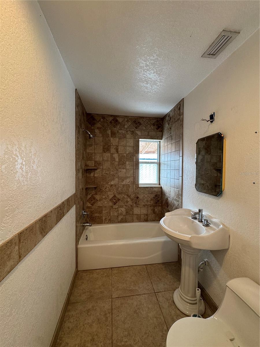 502 CANAL DR, LAKE WALES, FL, 33859