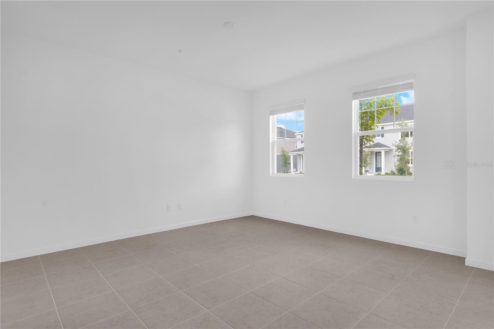 9836 WALKWAY DR, ORLANDO, FL, 32832