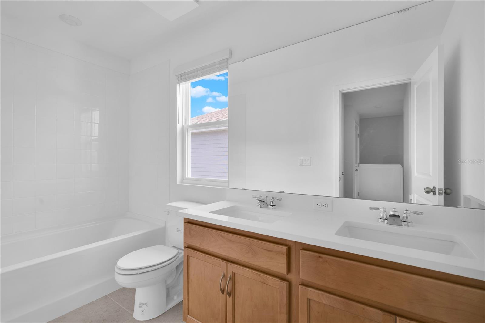 9836 WALKWAY DR, ORLANDO, FL, 32832