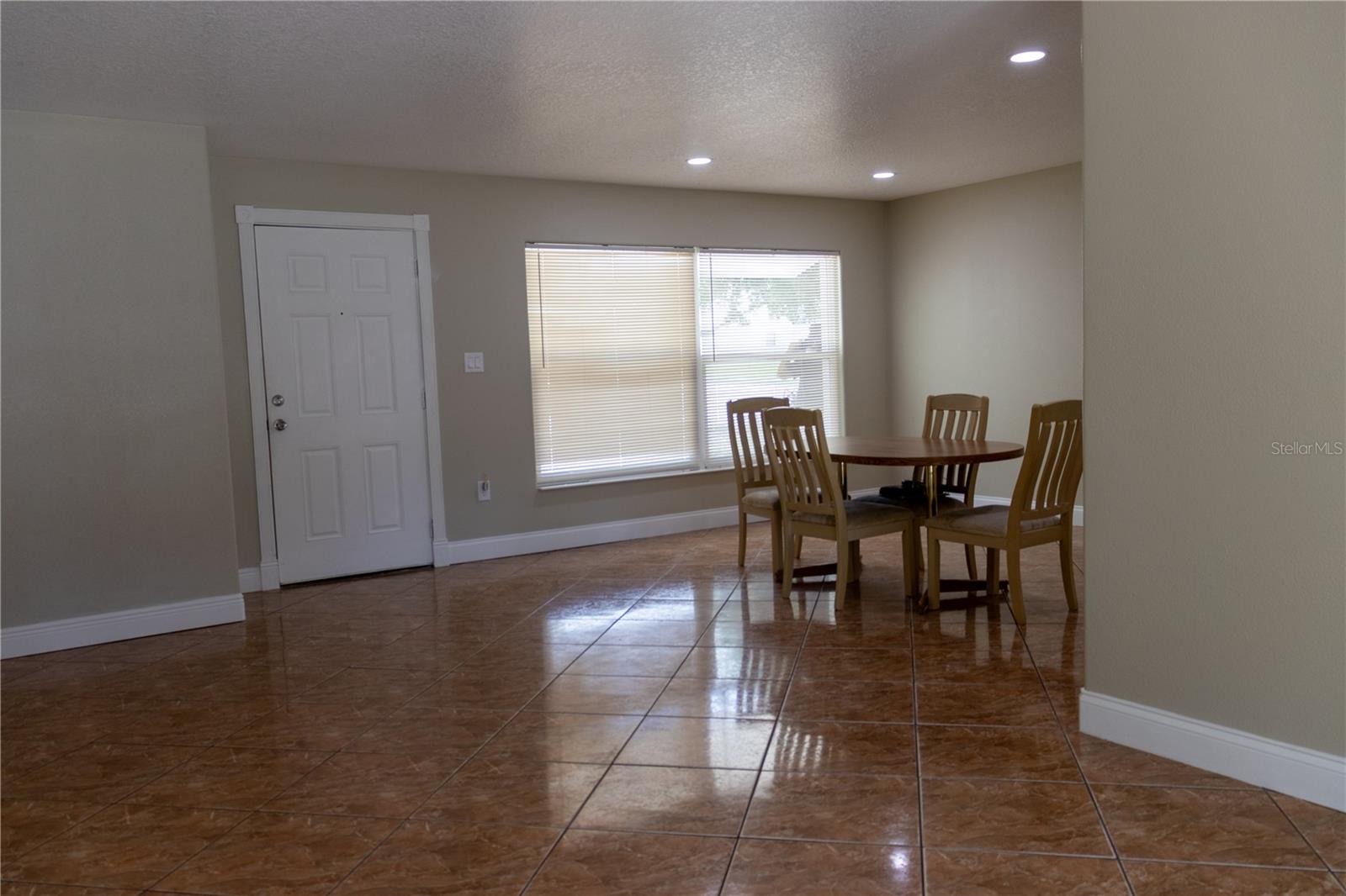 2701 S DELLWOOD DR, EUSTIS, FL, 32726