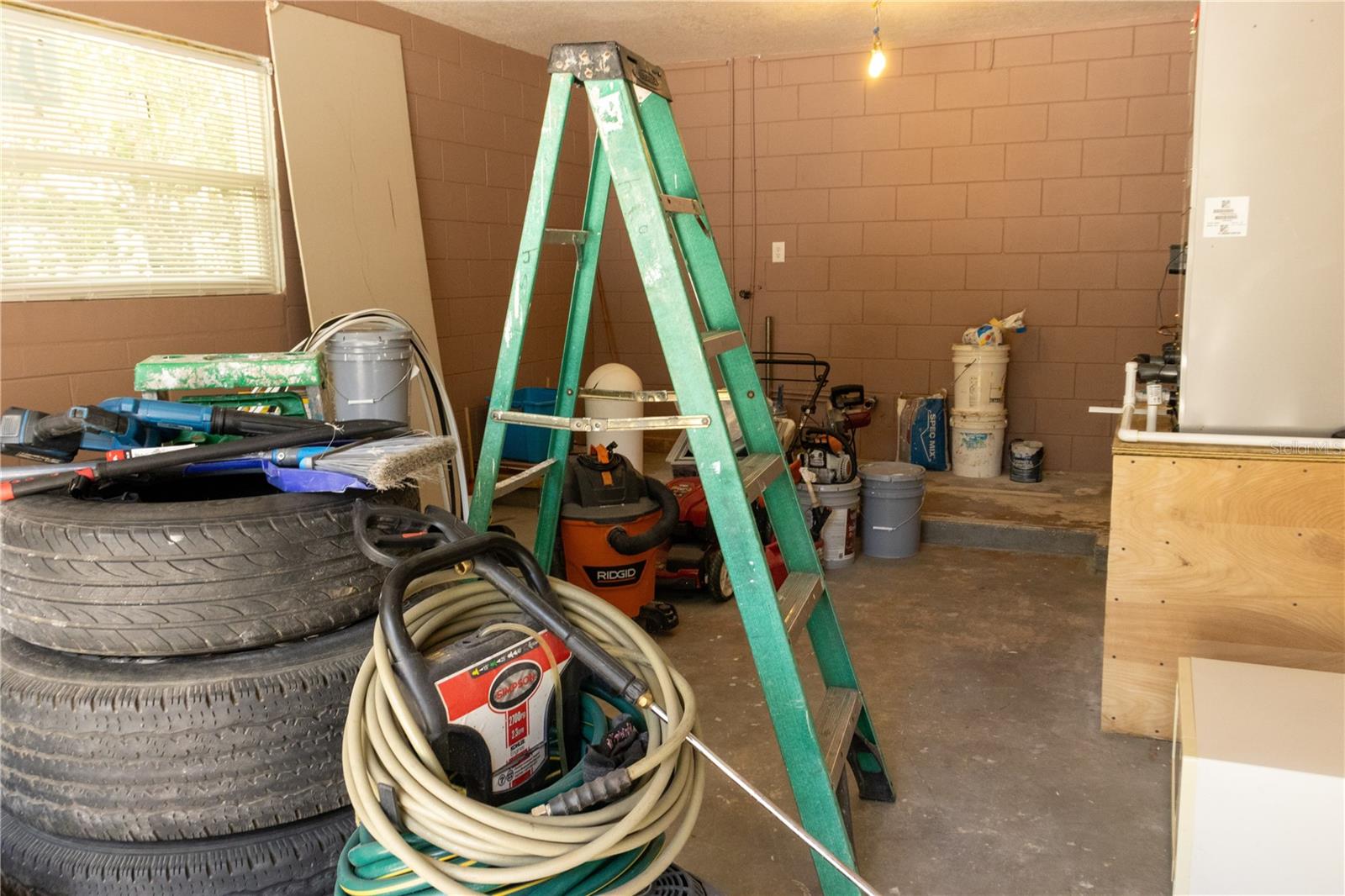 2701 S DELLWOOD DR, EUSTIS, FL, 32726