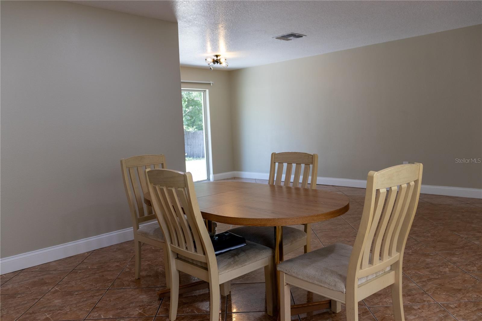 2701 S DELLWOOD DR, EUSTIS, FL, 32726