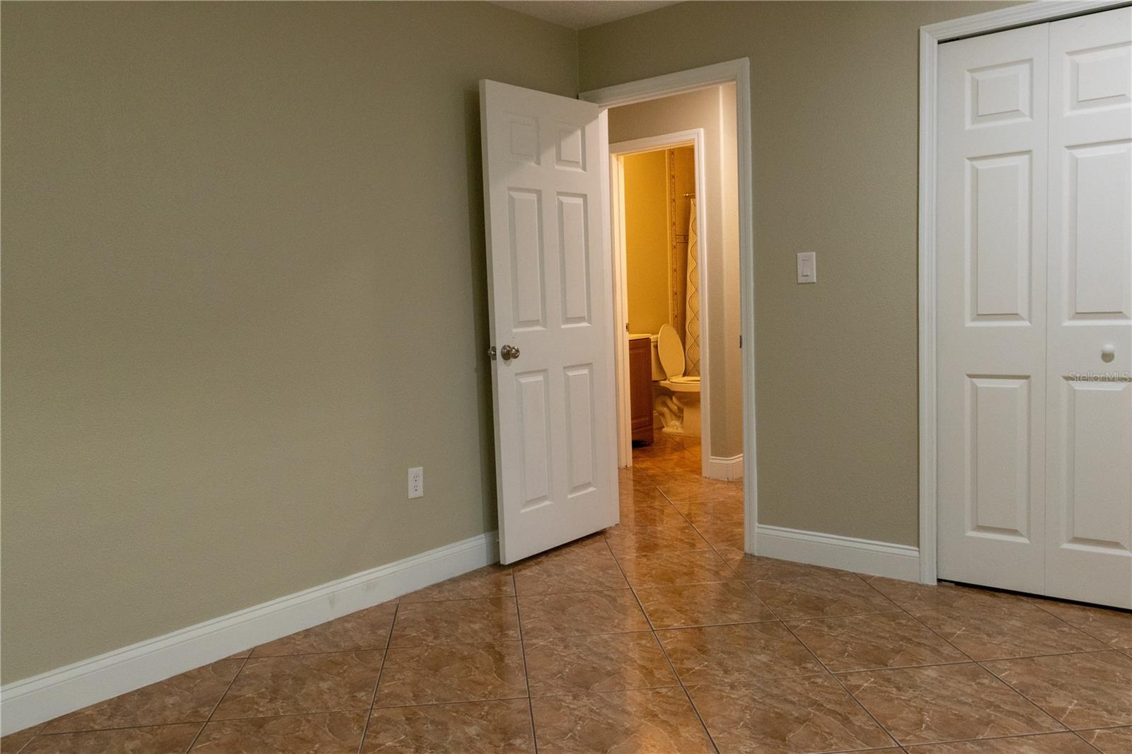 2701 S DELLWOOD DR, EUSTIS, FL, 32726