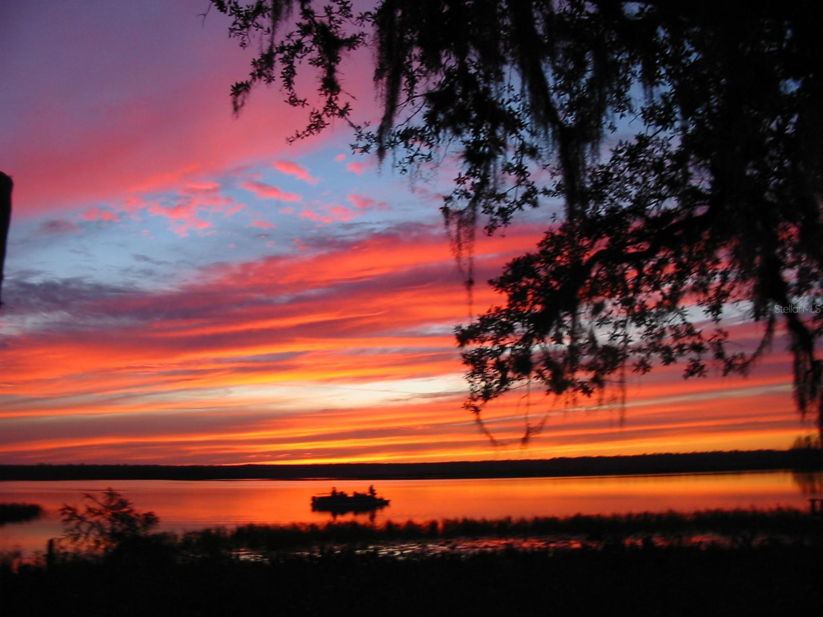 23797 NE 189TH ST, FORT MC COY, FL, 32134