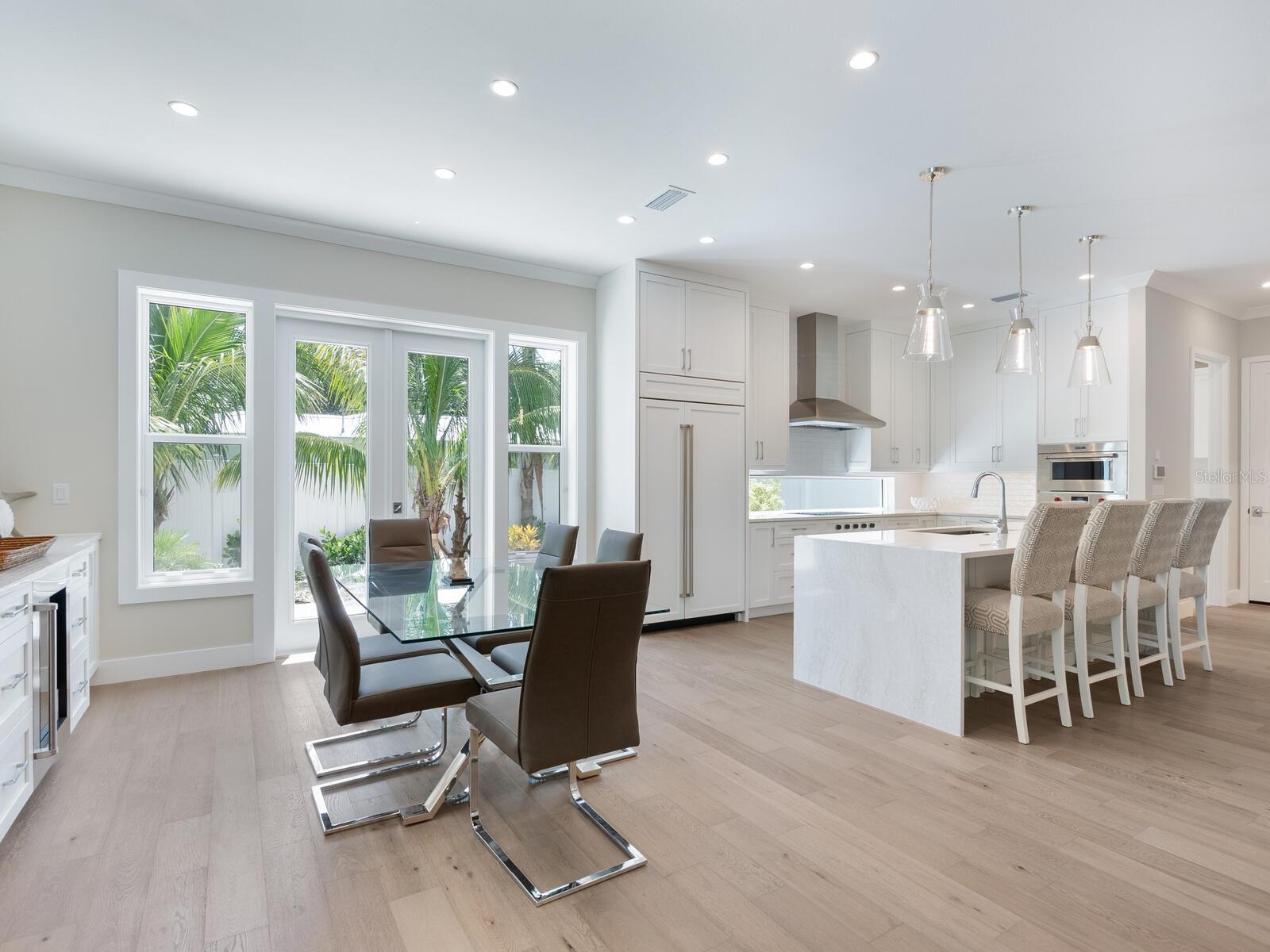 A4653272 Property Photo