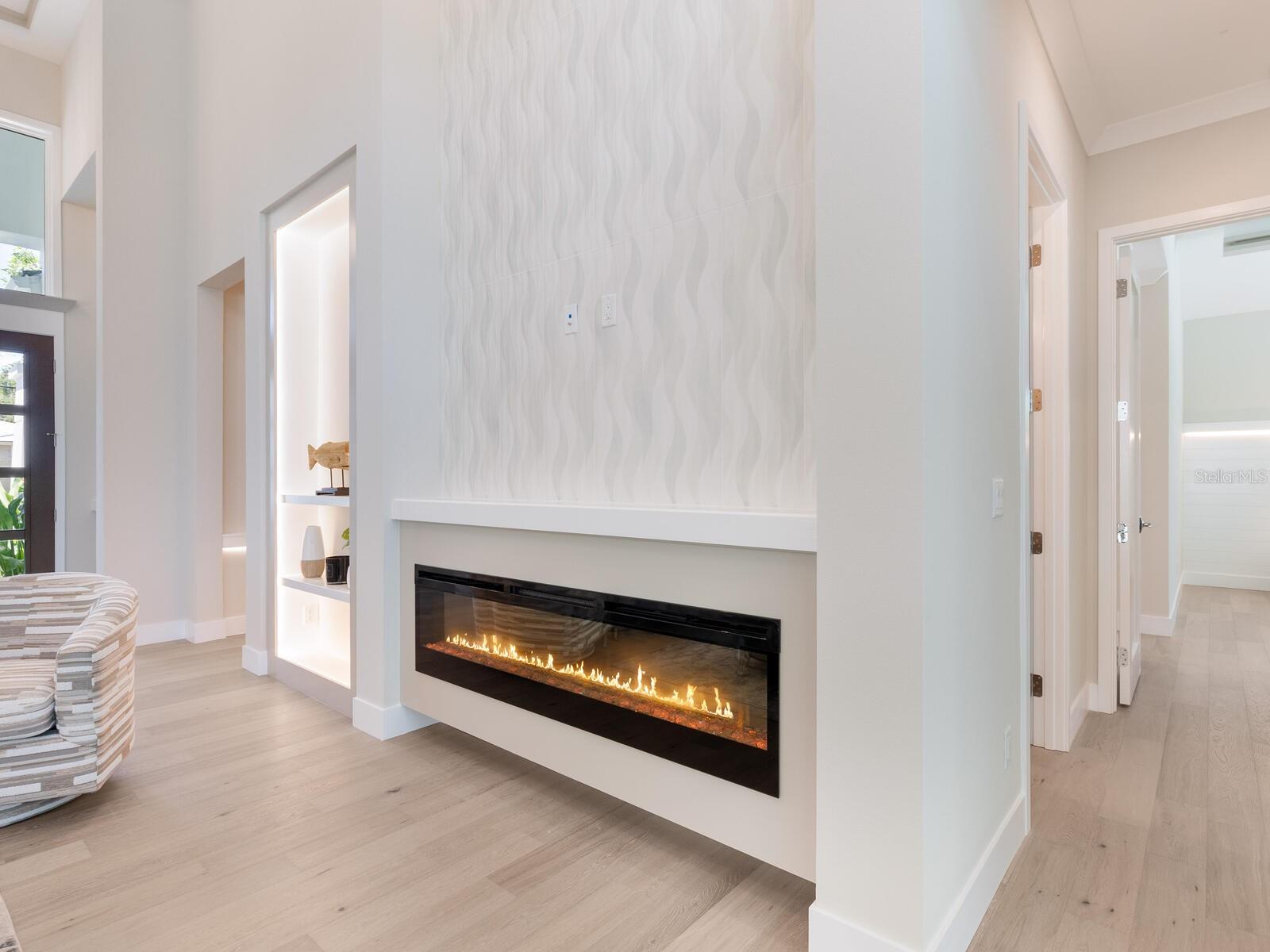 A4653272 Property Photo