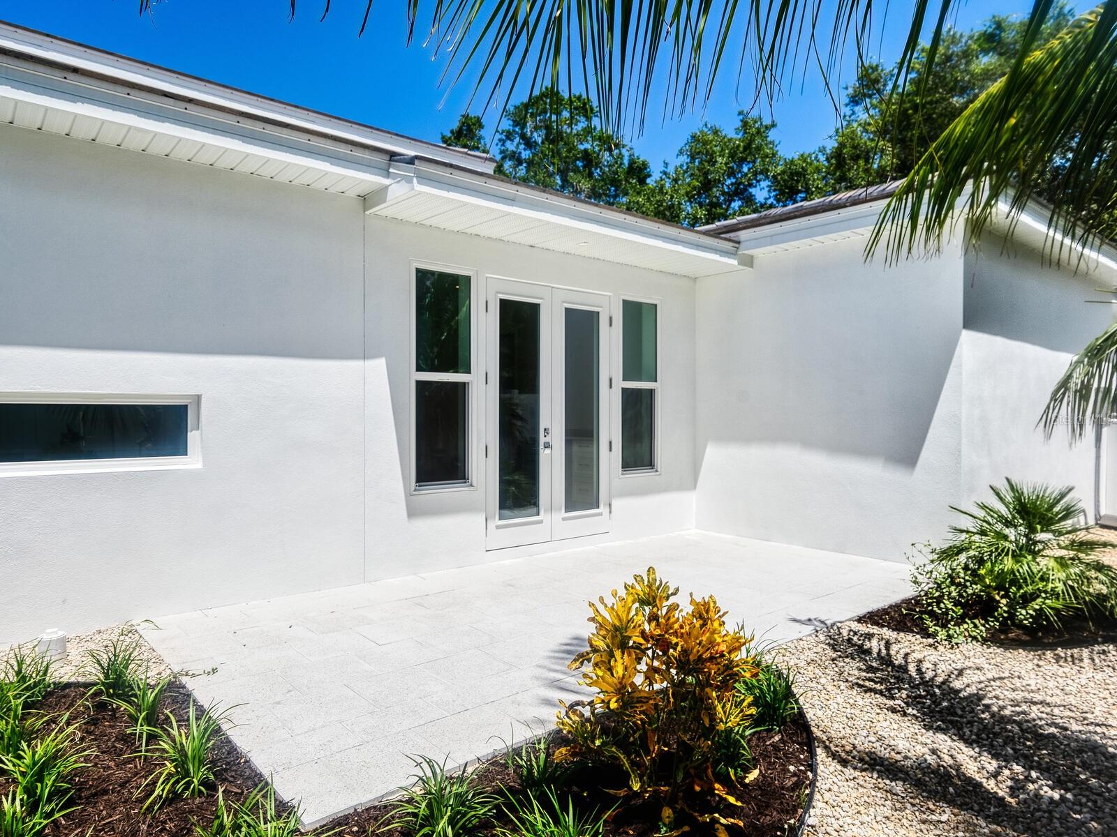 A4653272 Property Photo