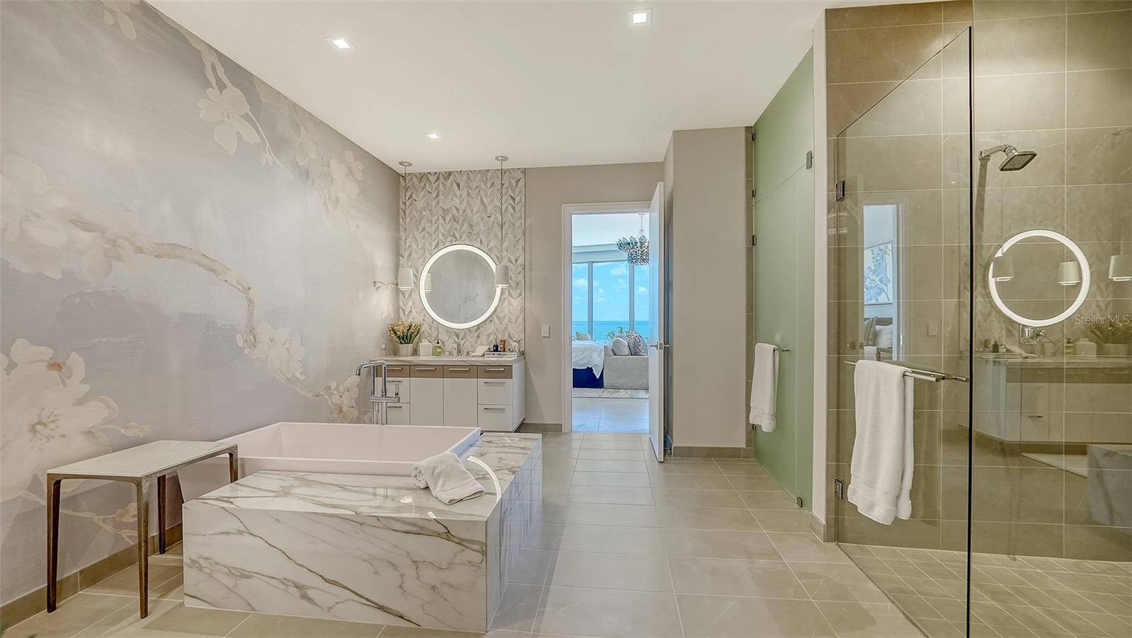 A4653277 Property Photo