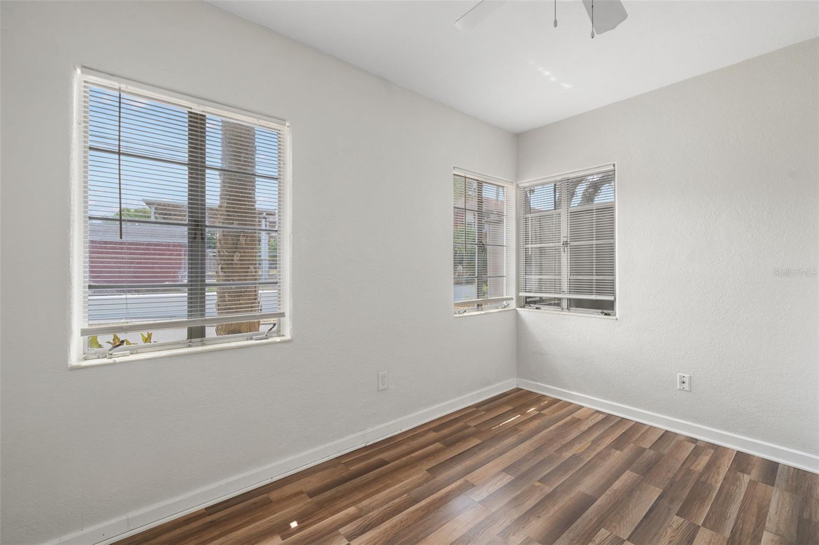 311 CEDAR ST, CLEARWATER, FL, 33755