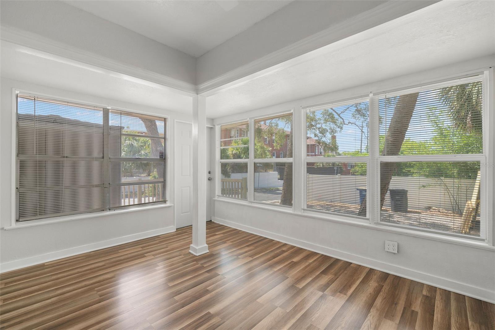 311 CEDAR ST, CLEARWATER, FL, 33755