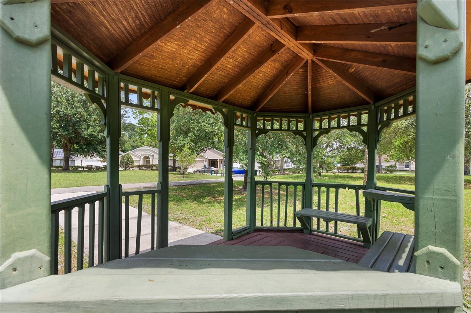 700 SPRING CAVERN AVE, ORANGE CITY, FL, 32763