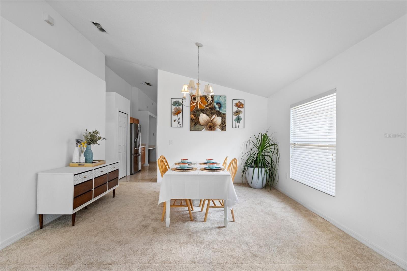 700 SPRING CAVERN AVE, ORANGE CITY, FL, 32763