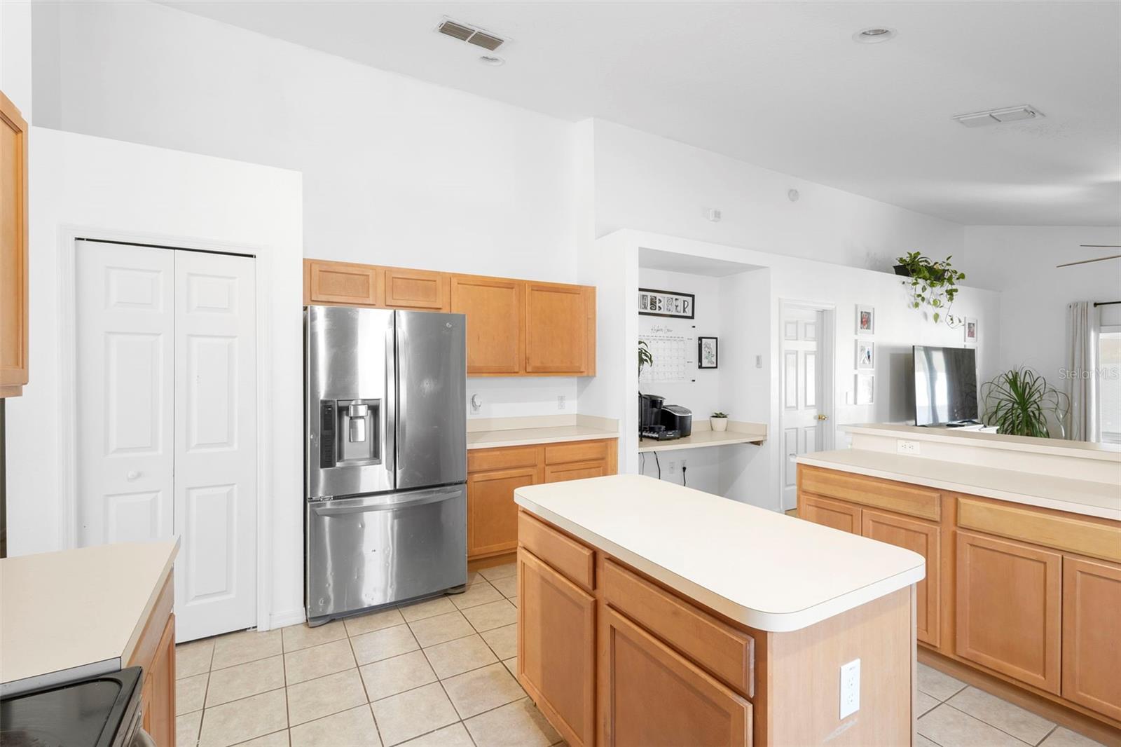 700 SPRING CAVERN AVE, ORANGE CITY, FL, 32763