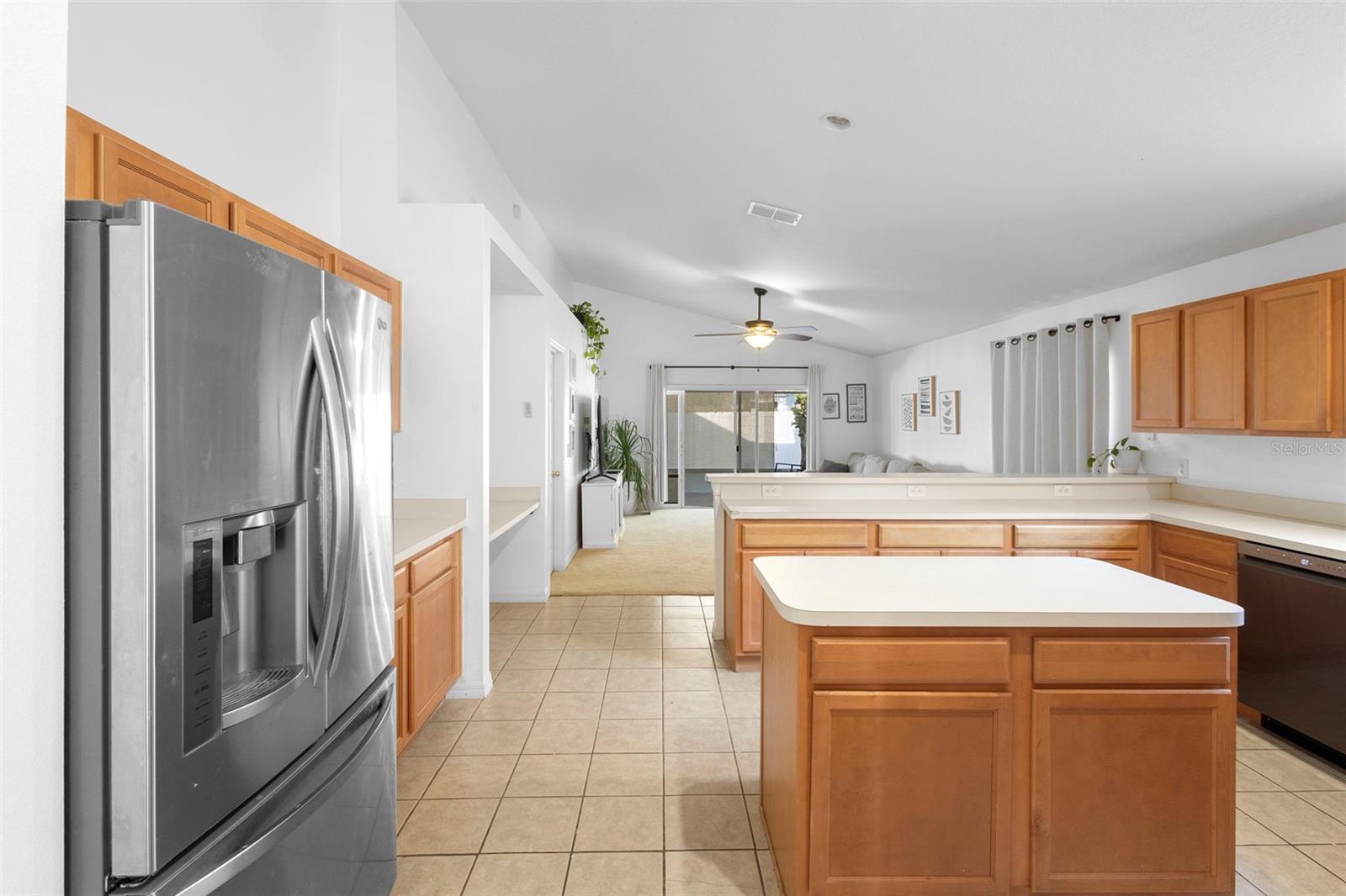 700 SPRING CAVERN AVE, ORANGE CITY, FL, 32763