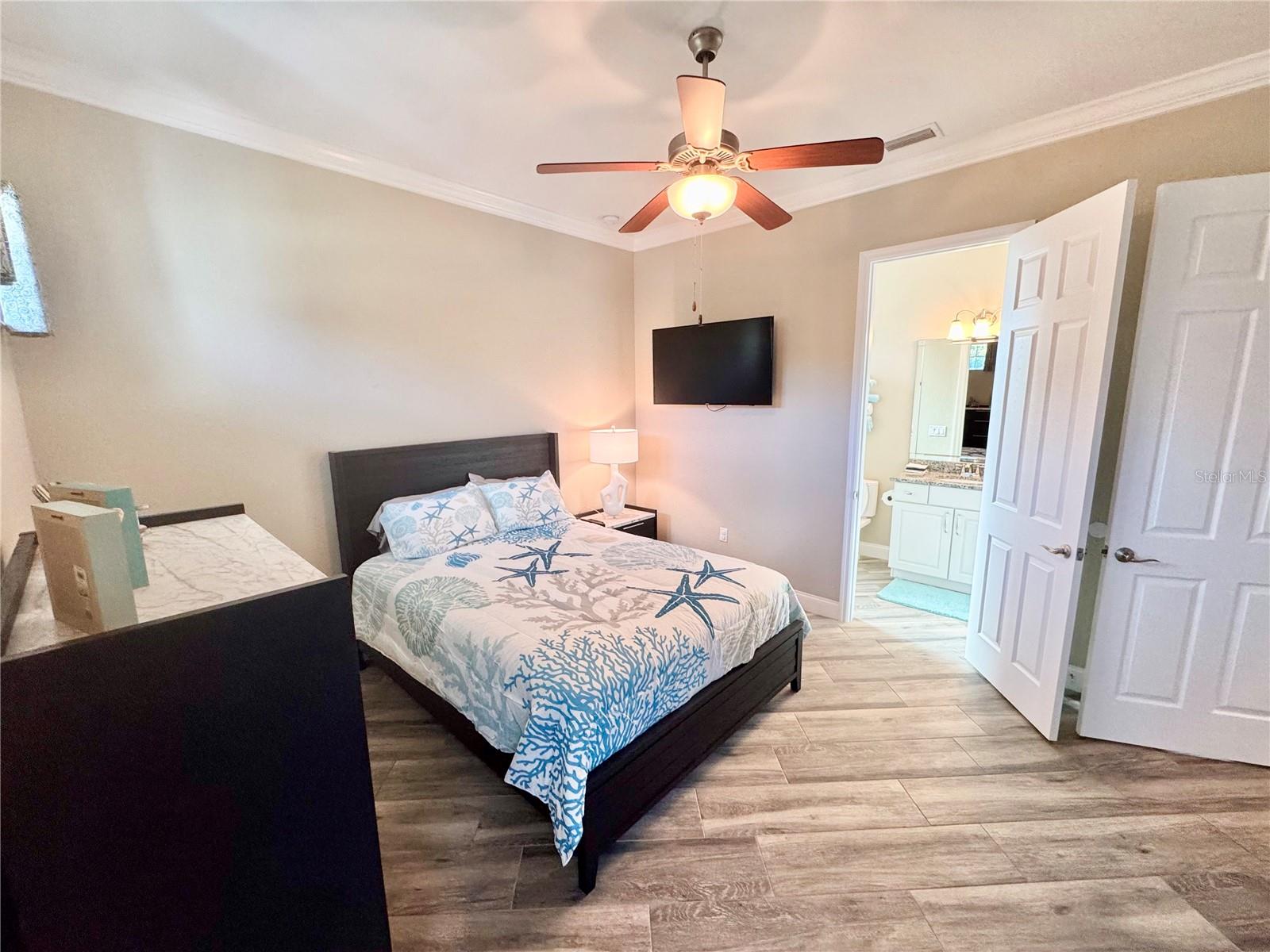 1025 CHESHIRE ST, PORT CHARLOTTE, FL, 33953