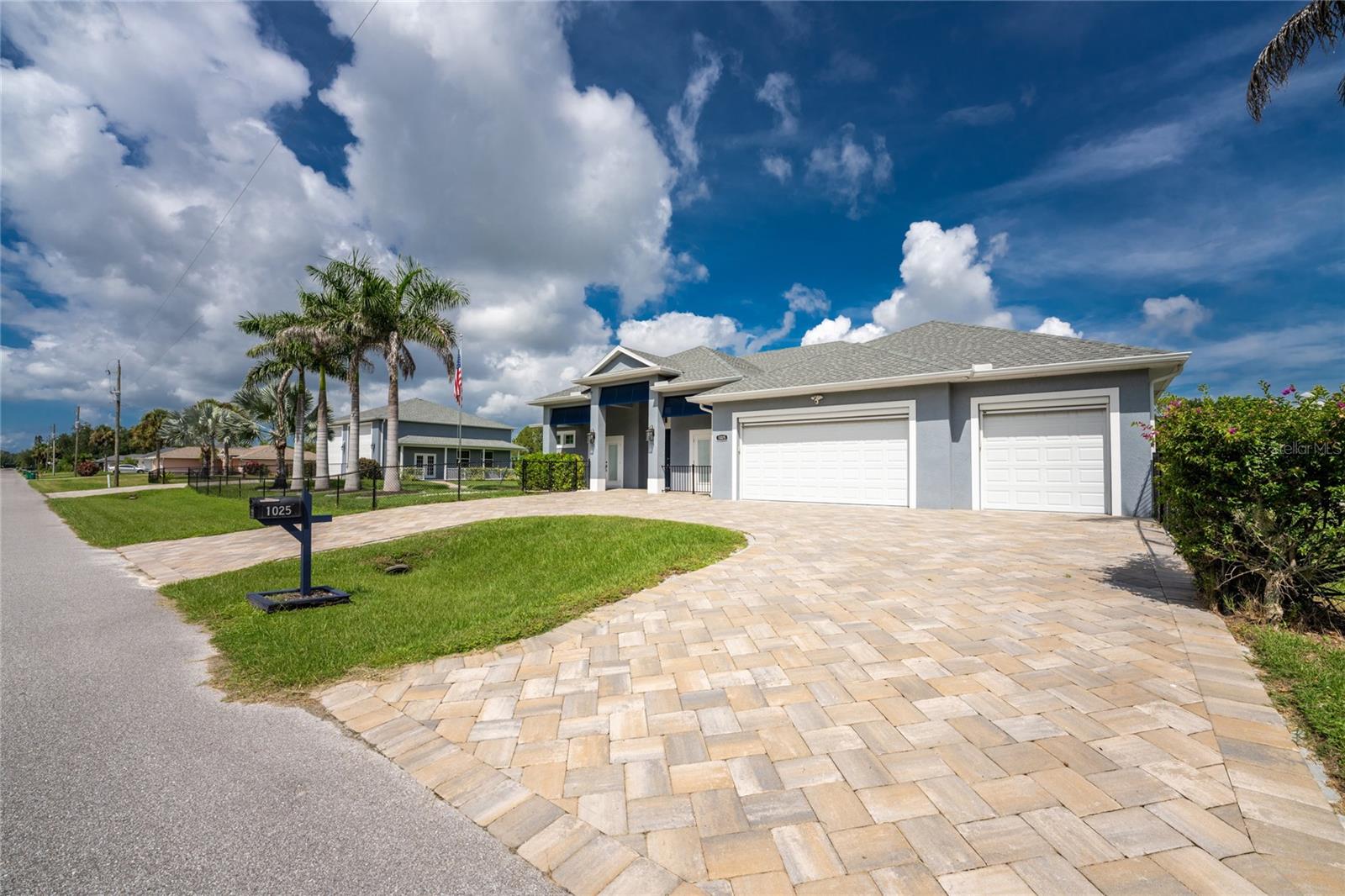 1025 CHESHIRE ST, PORT CHARLOTTE, FL, 33953