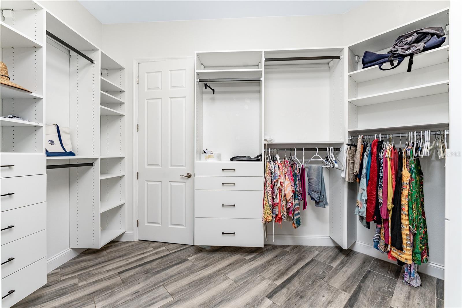 1025 CHESHIRE ST, PORT CHARLOTTE, FL, 33953