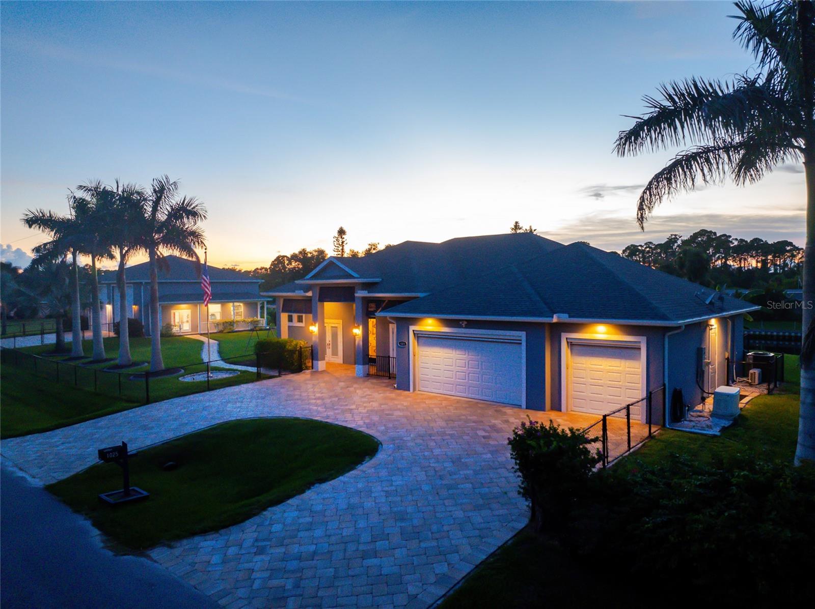 1025 CHESHIRE ST, PORT CHARLOTTE, FL, 33953