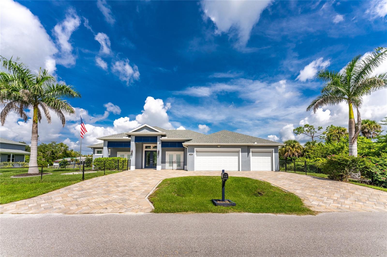 1025 CHESHIRE ST, PORT CHARLOTTE, FL, 33953