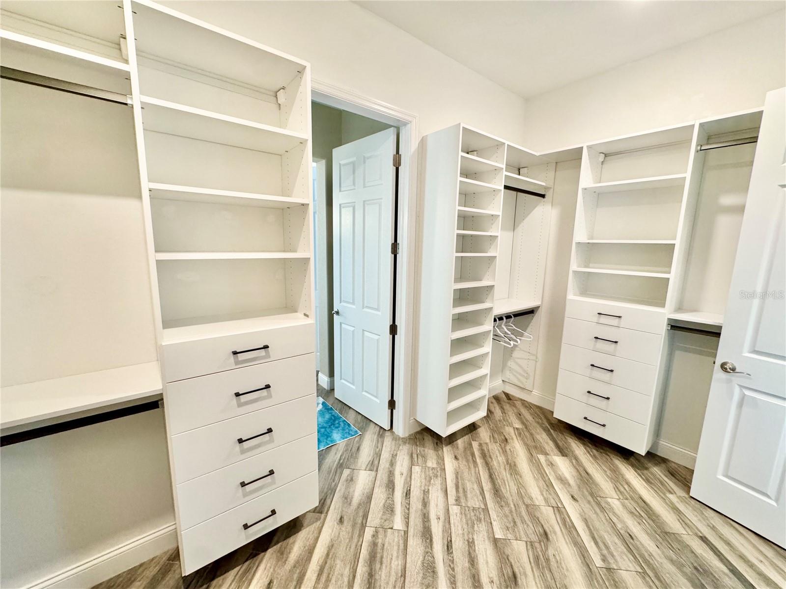 1025 CHESHIRE ST, PORT CHARLOTTE, FL, 33953
