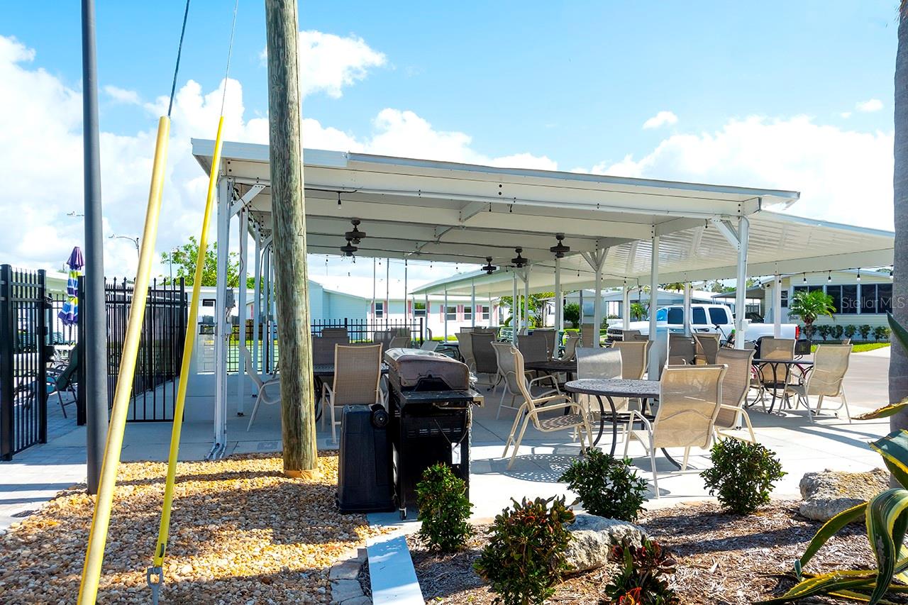 2066 DETROITER ST, SARASOTA, FL, 34231