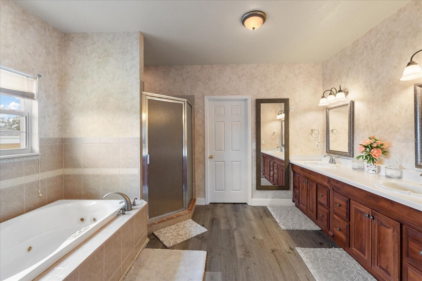 13957 80TH AVE, SEMINOLE, FL, 33776