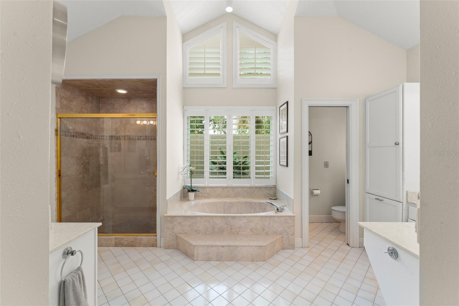 O6310851 Property Photo