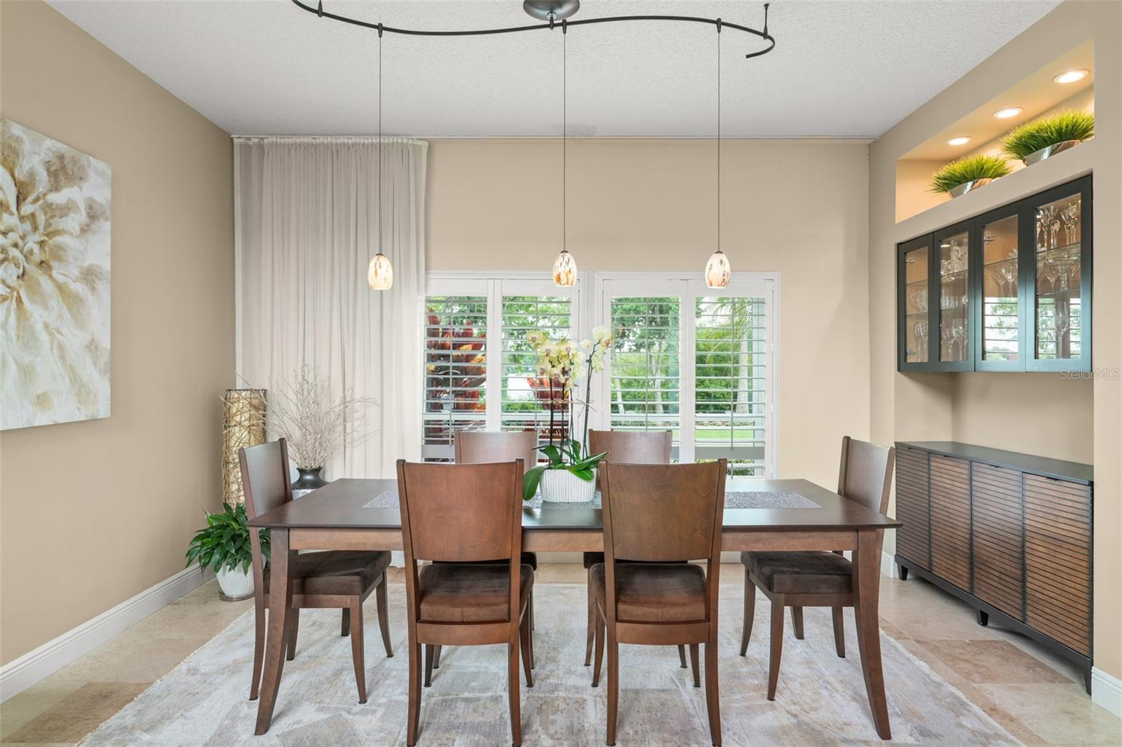 O6310851 Property Photo
