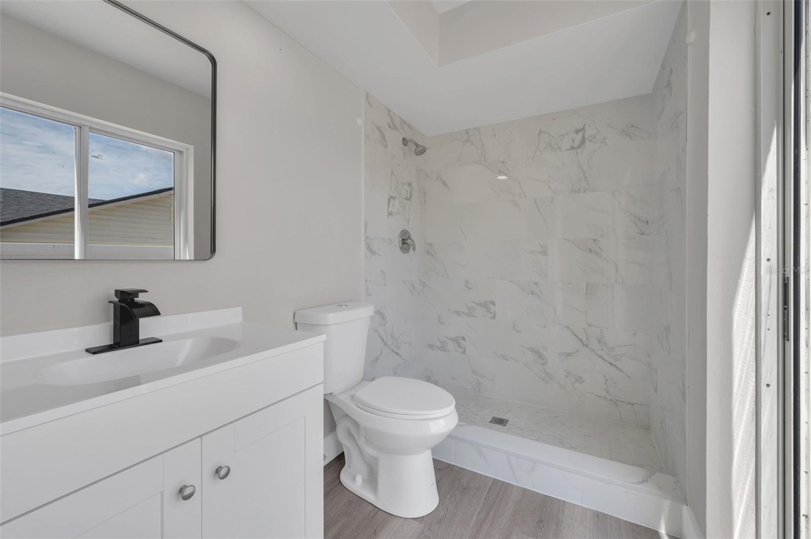 1617 HALLCREST DR, DELTONA, FL, 32725