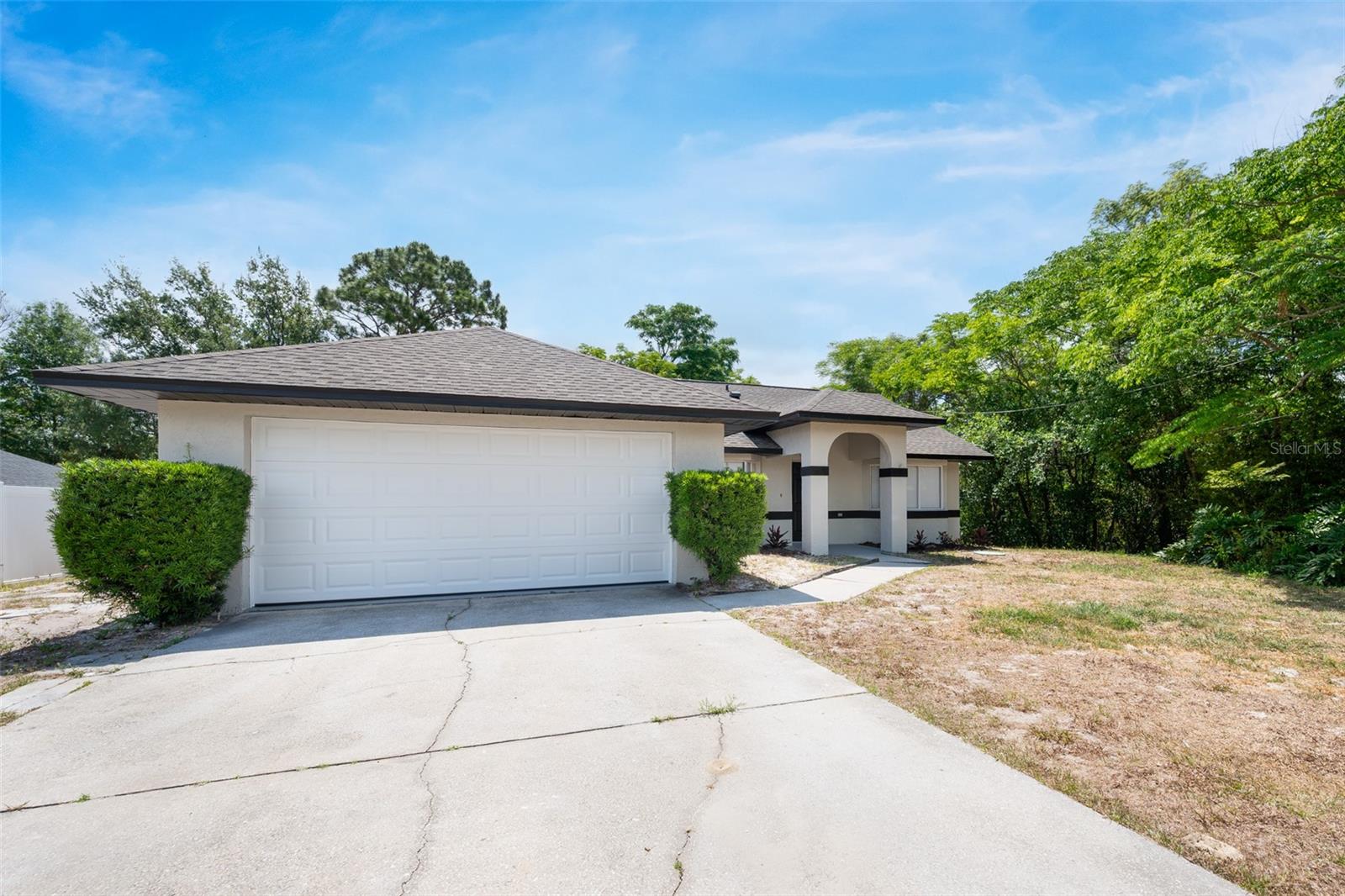 1617 HALLCREST DR, DELTONA, FL, 32725