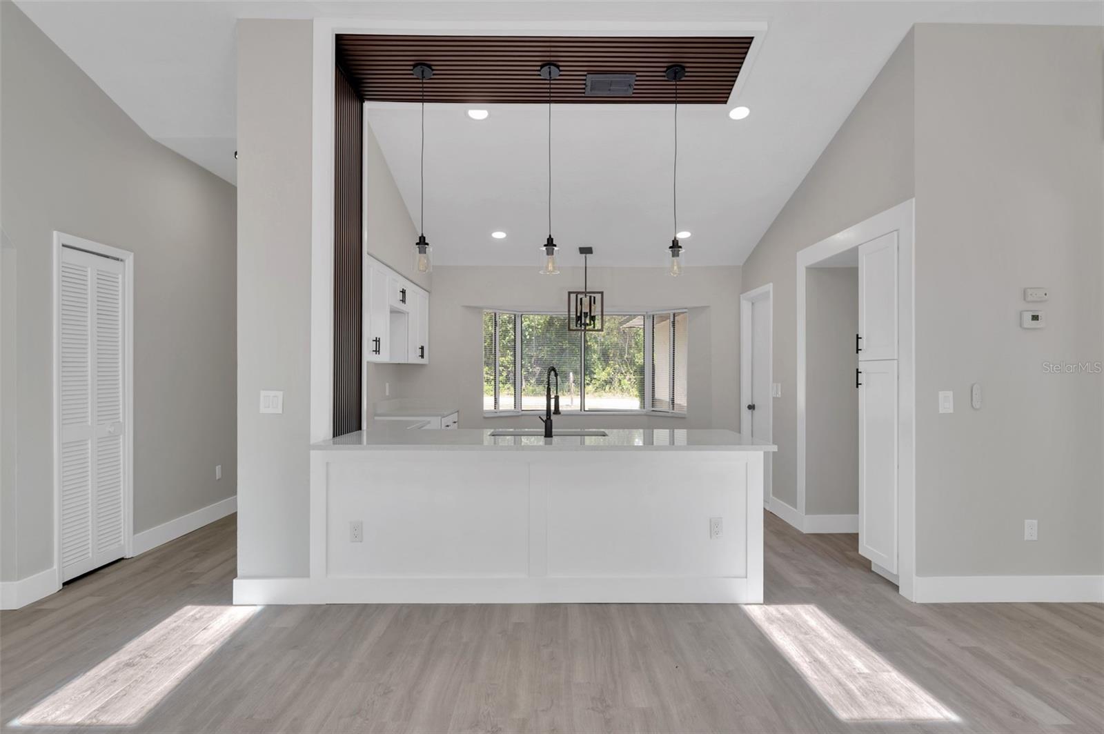 1617 HALLCREST DR, DELTONA, FL, 32725