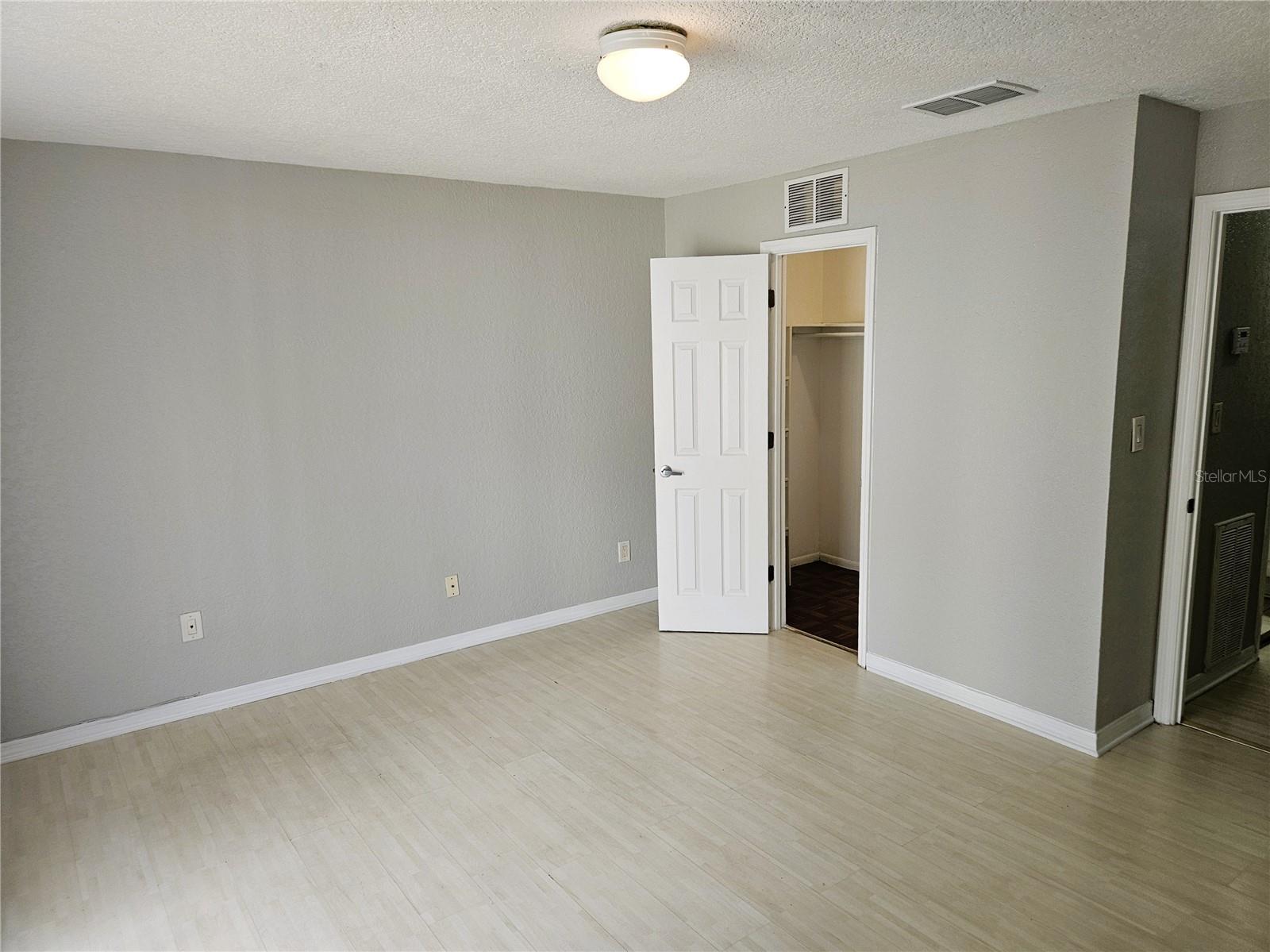 7549 ABONADO RD, TAMPA, FL, 33615