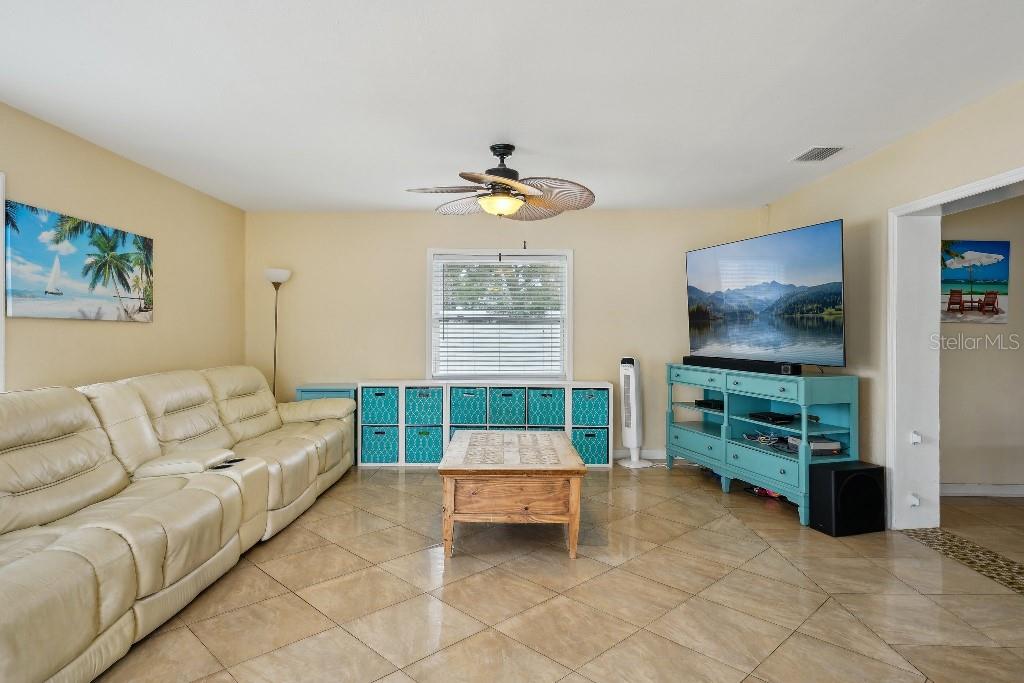 14564 110TH TER, LARGO, FL, 33774