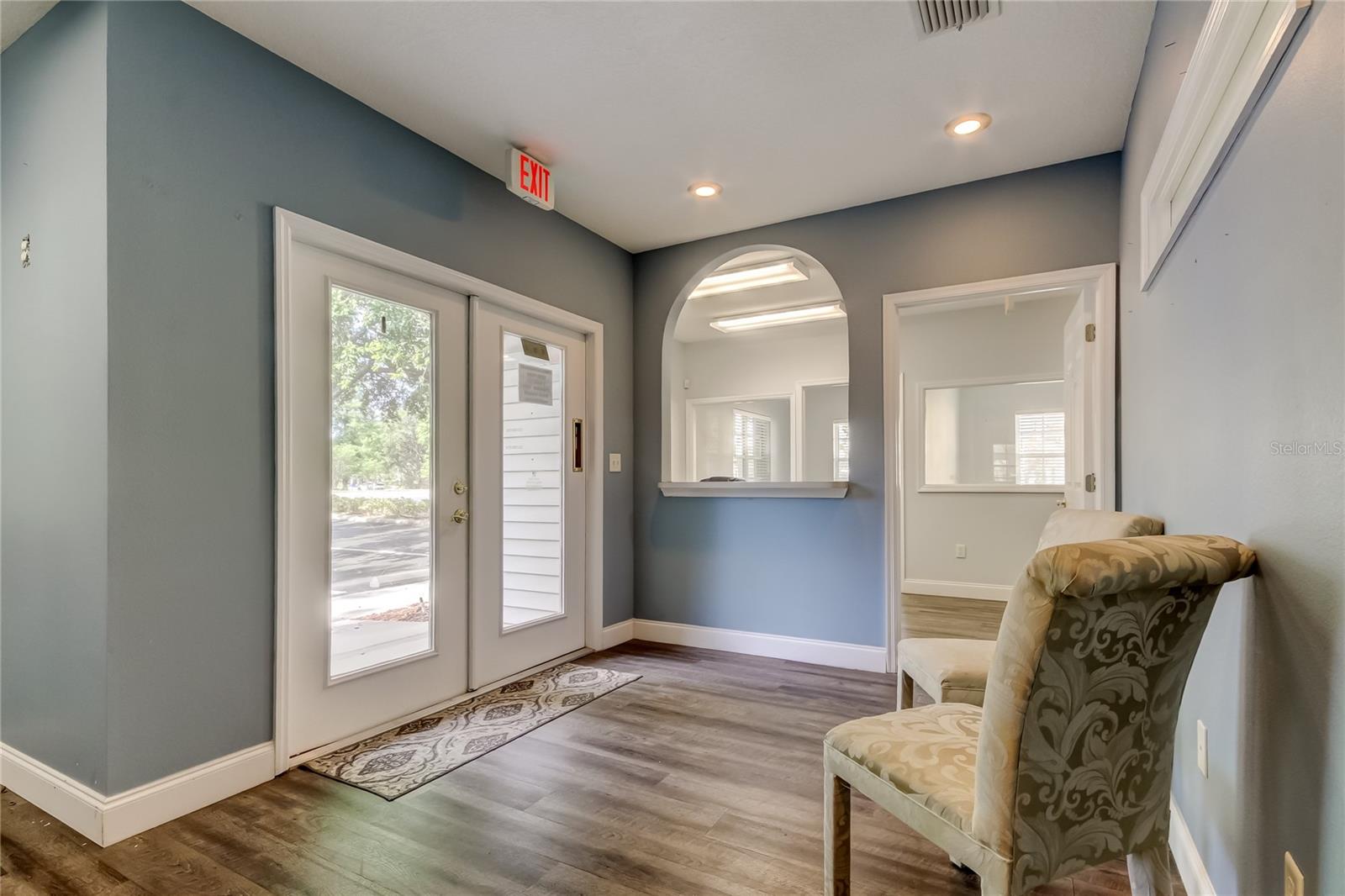 130 E BLOOMINGDALE AVE, BRANDON, FL, 33511