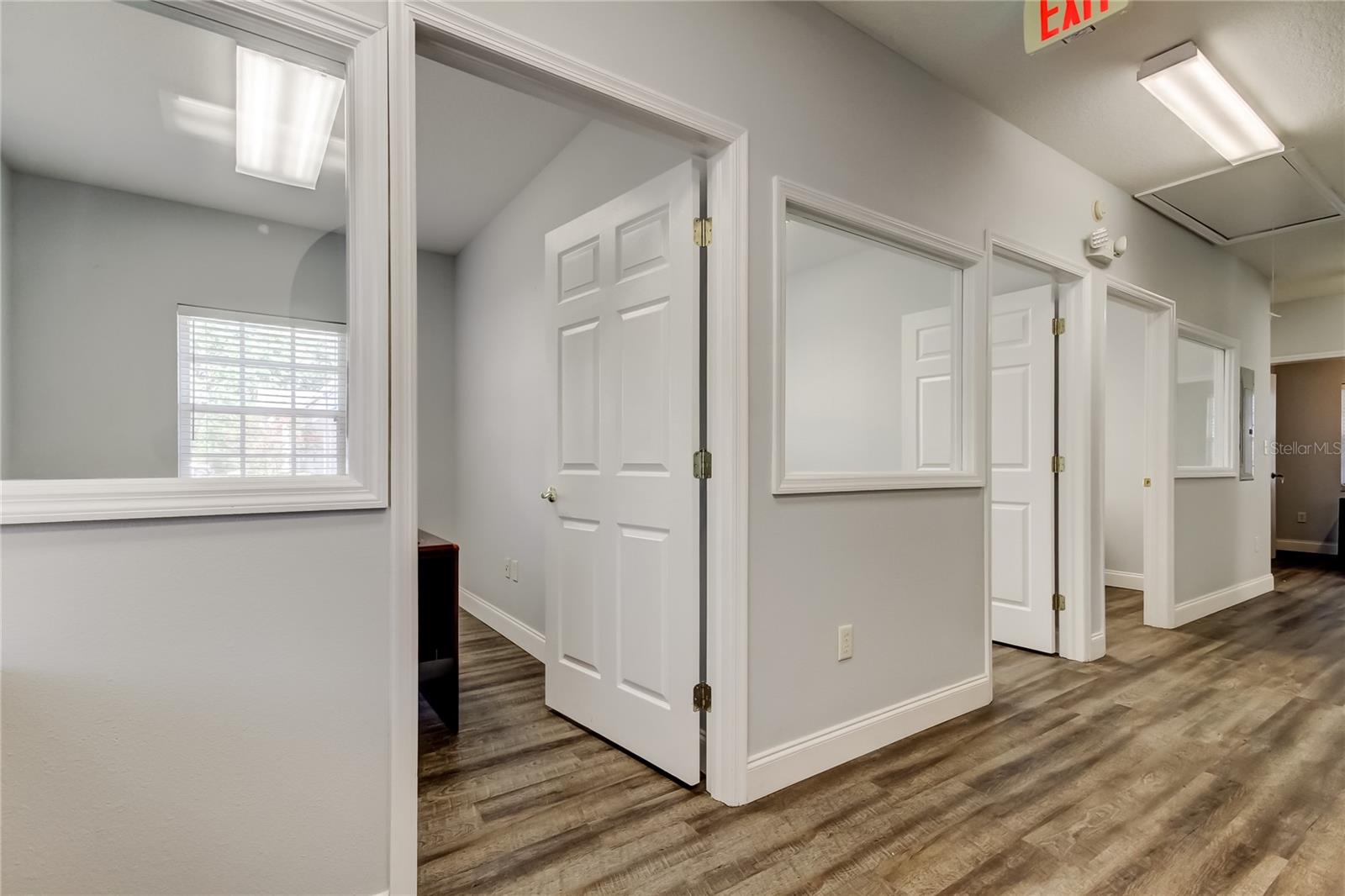 130 E BLOOMINGDALE AVE, BRANDON, FL, 33511