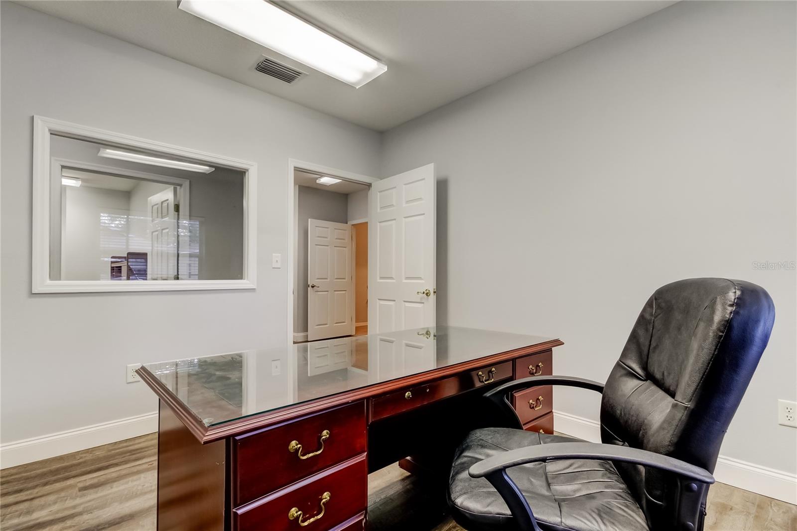 130 E BLOOMINGDALE AVE, BRANDON, FL, 33511