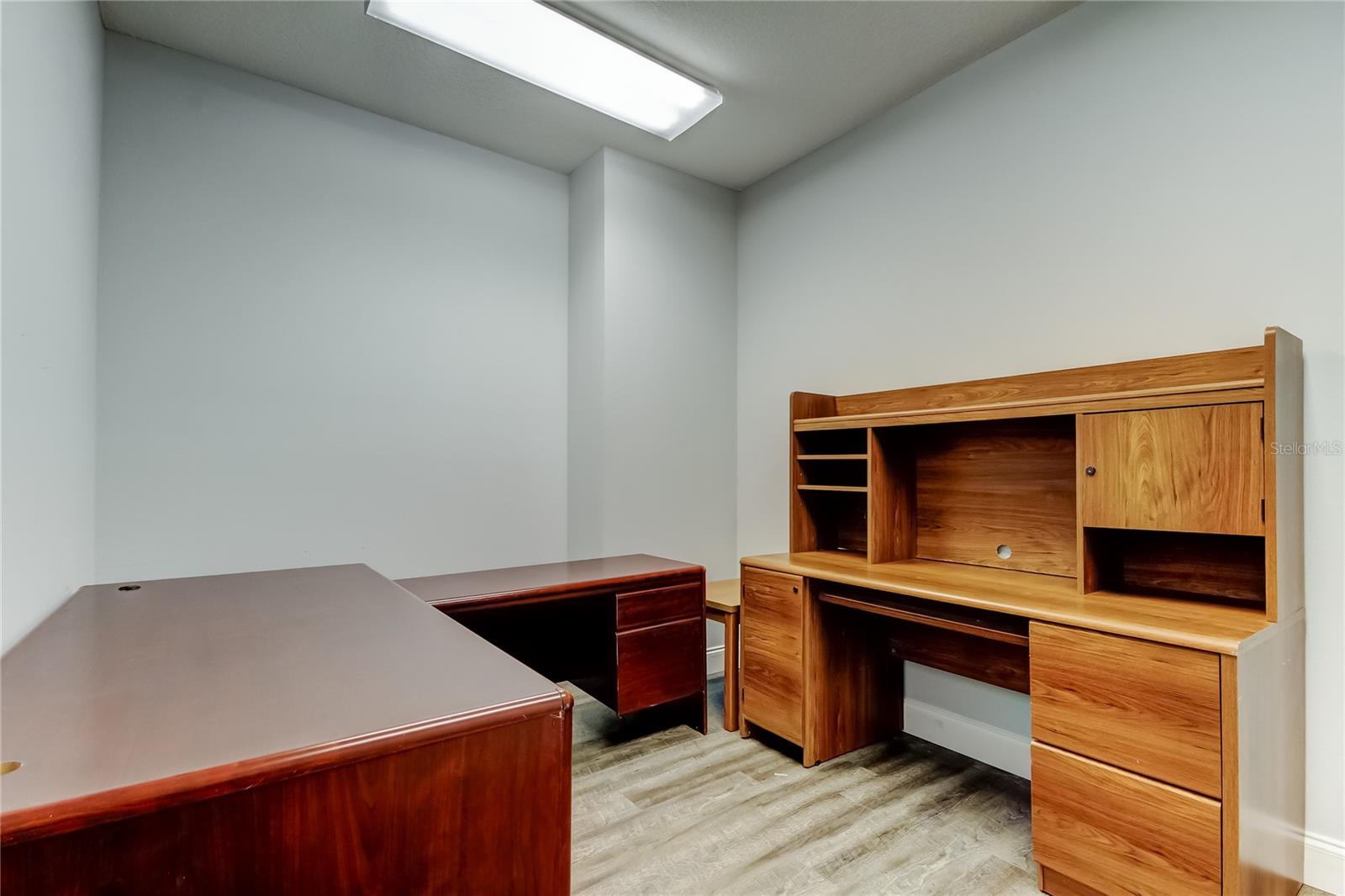 130 E BLOOMINGDALE AVE, BRANDON, FL, 33511