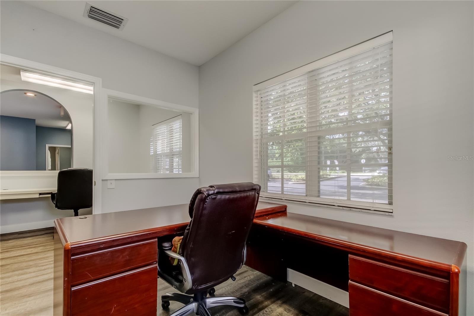 130 E BLOOMINGDALE AVE, BRANDON, FL, 33511