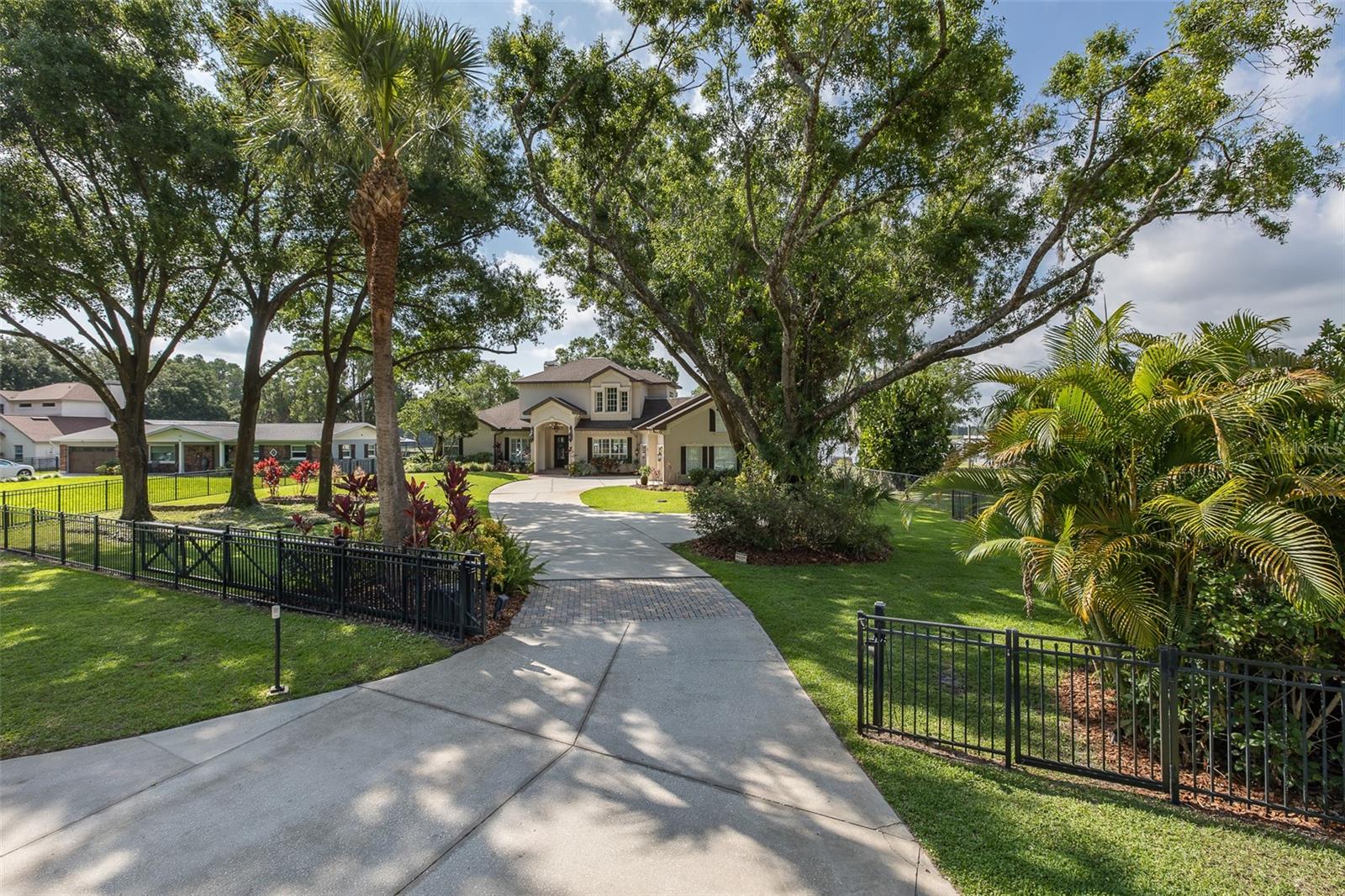 1834 DAIQUIRI LN, LUTZ, FL, 33549