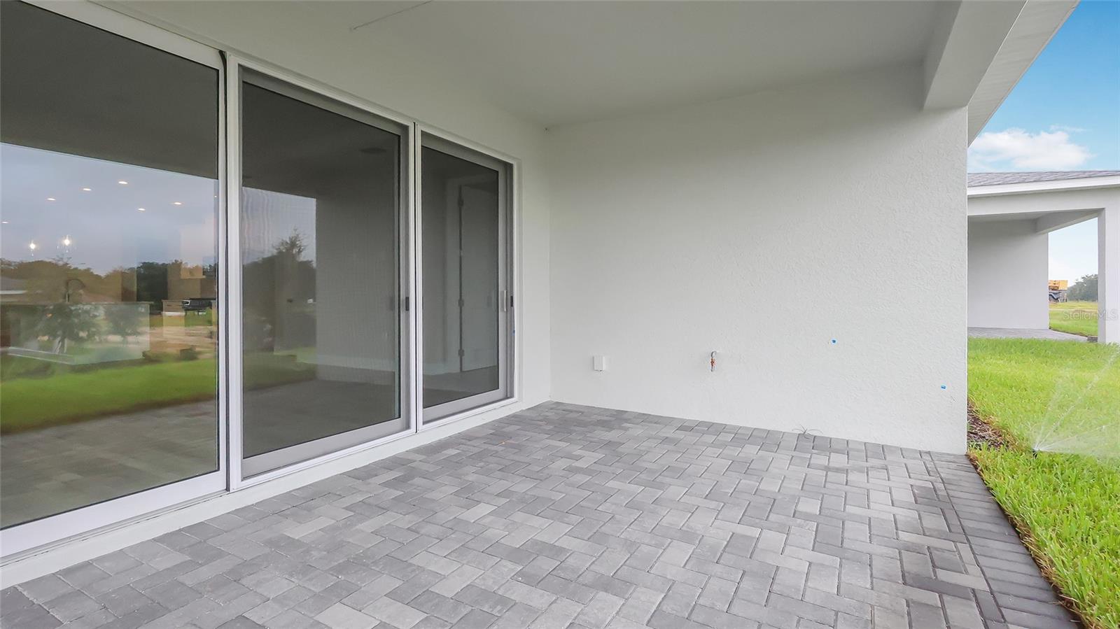 570 HAMMOCK OAKS BLVD, LADY LAKE, FL, 32159