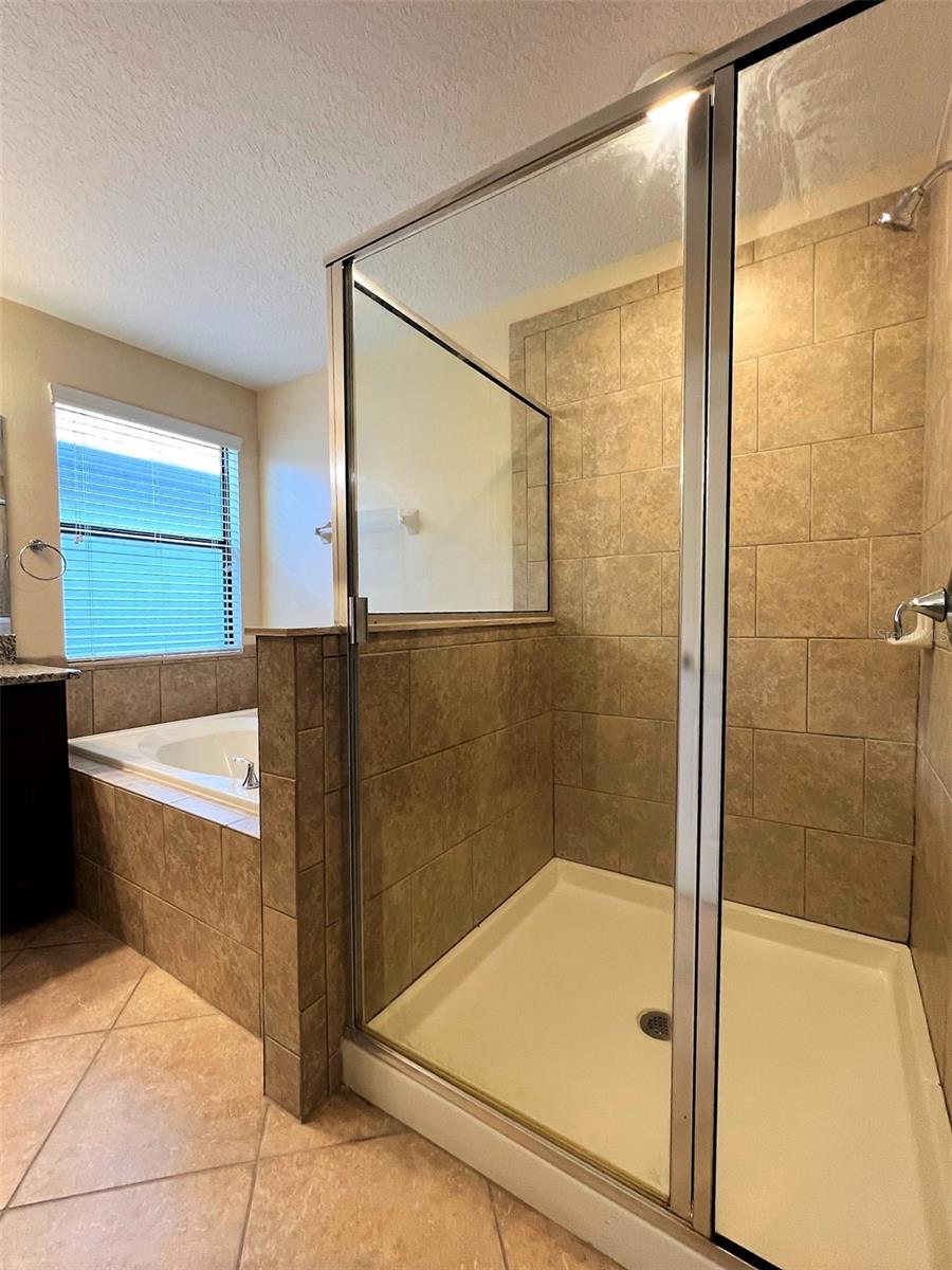 1221 BALLARD GREEN PL, BRANDON, FL, 33511