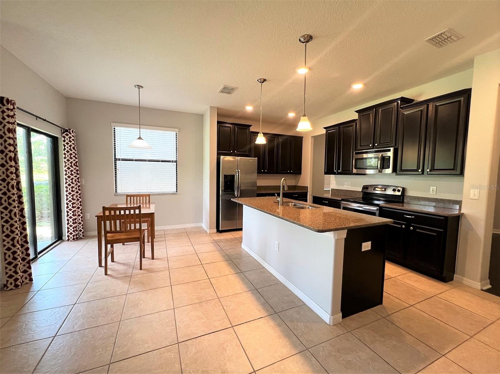 1221 BALLARD GREEN PL, BRANDON, FL, 33511