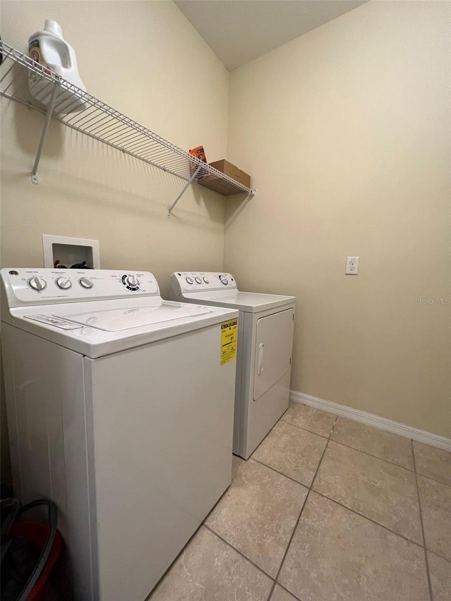 1221 BALLARD GREEN PL, BRANDON, FL, 33511