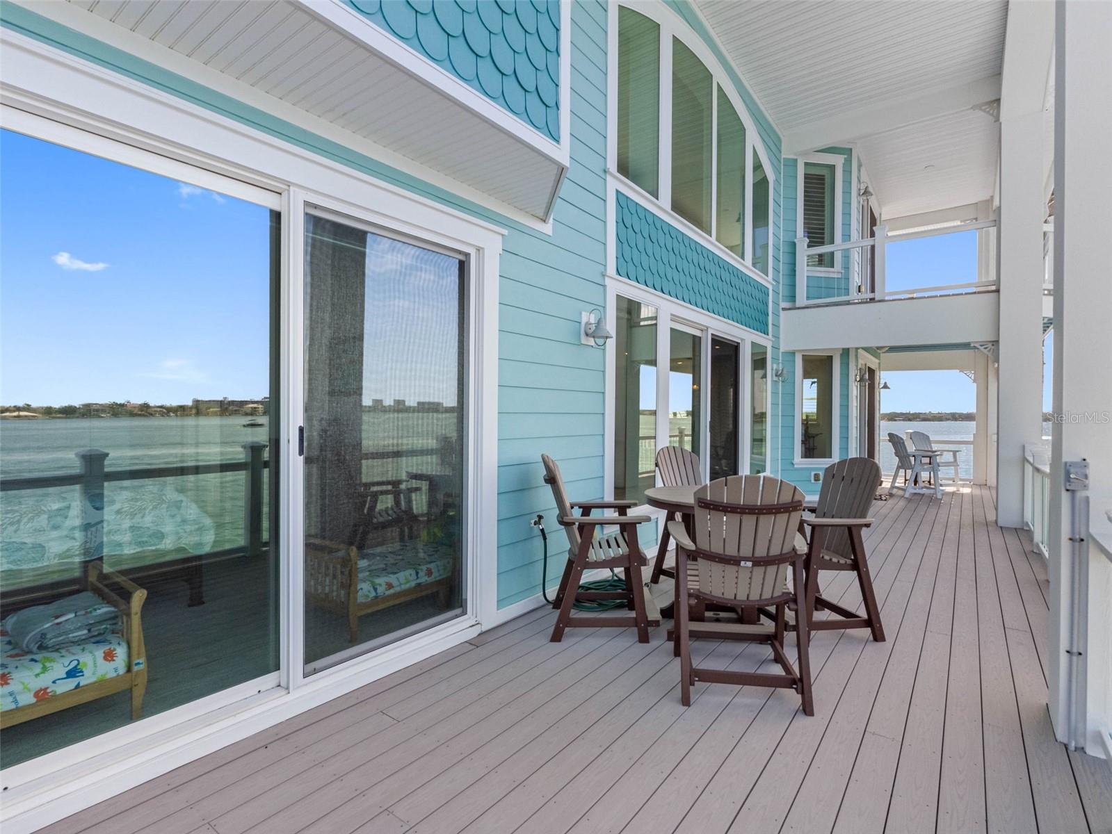 TB8388340 Property Photo