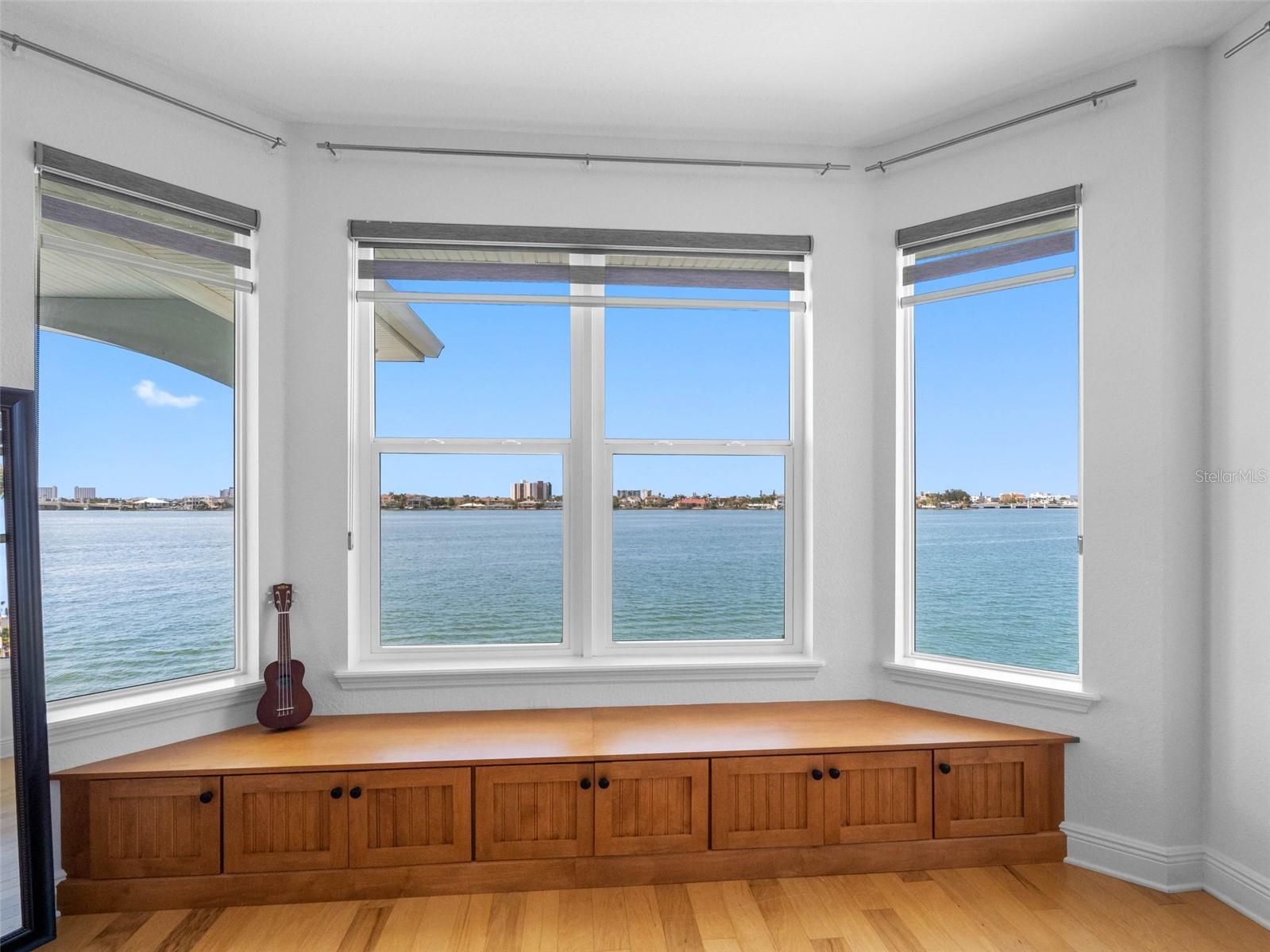 TB8388340 Property Photo