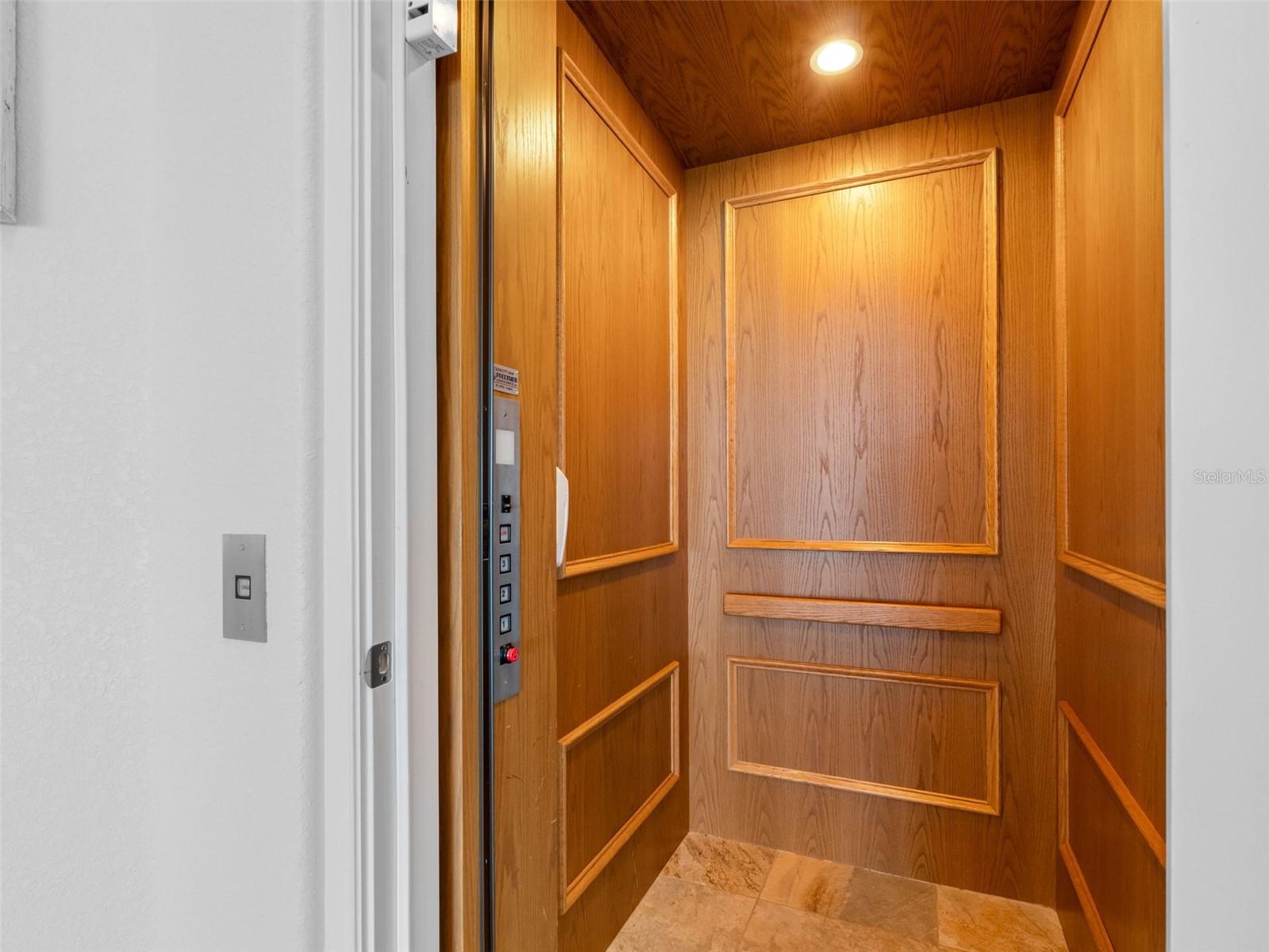 TB8388340 Property Photo