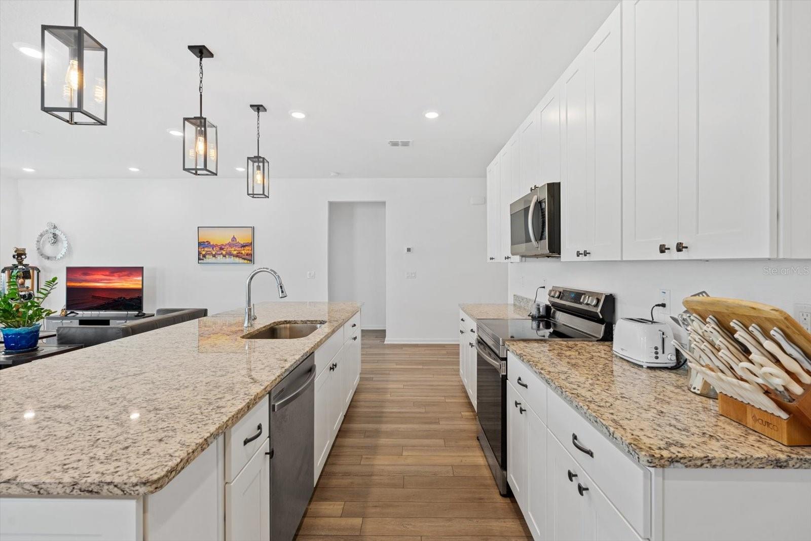 33 RIDGE RD, PALM COAST, FL, 32137