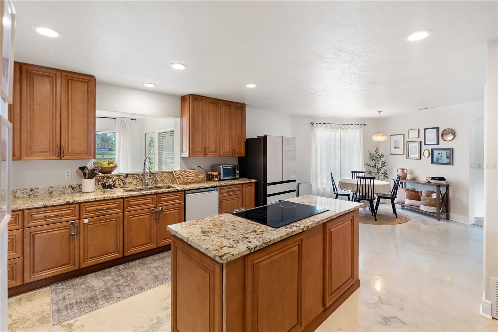 3810 HIDDEN RIVER RD, SARASOTA, FL, 34240