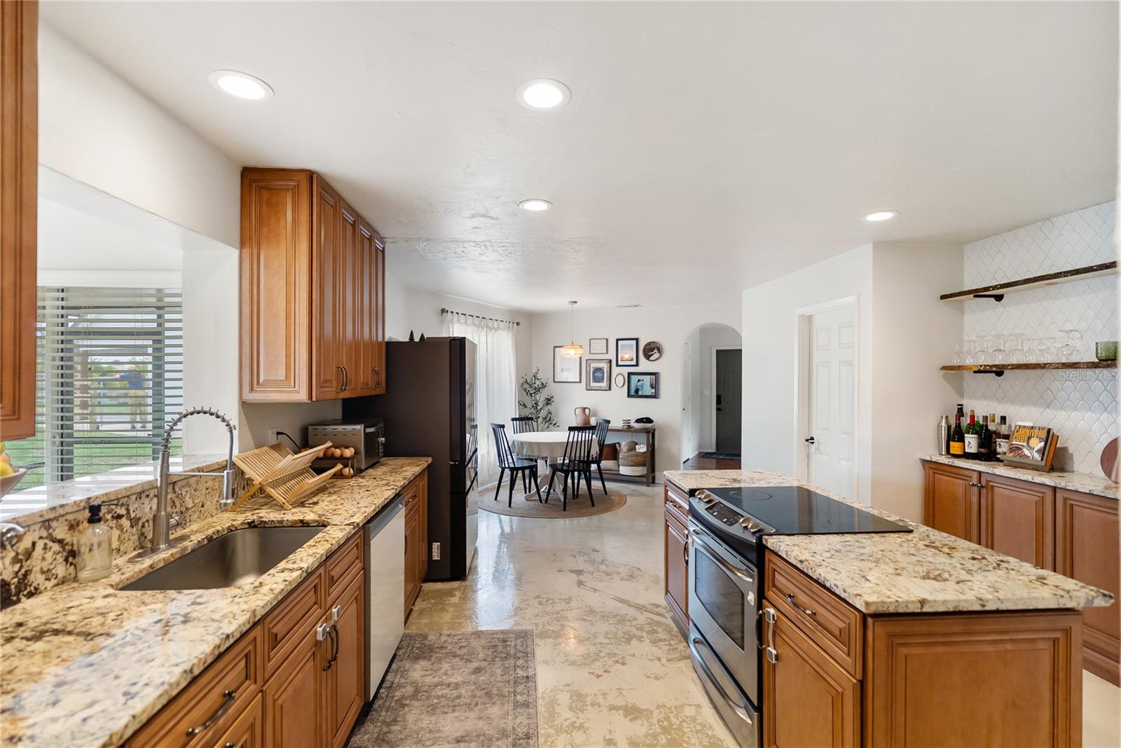 3810 HIDDEN RIVER RD, SARASOTA, FL, 34240